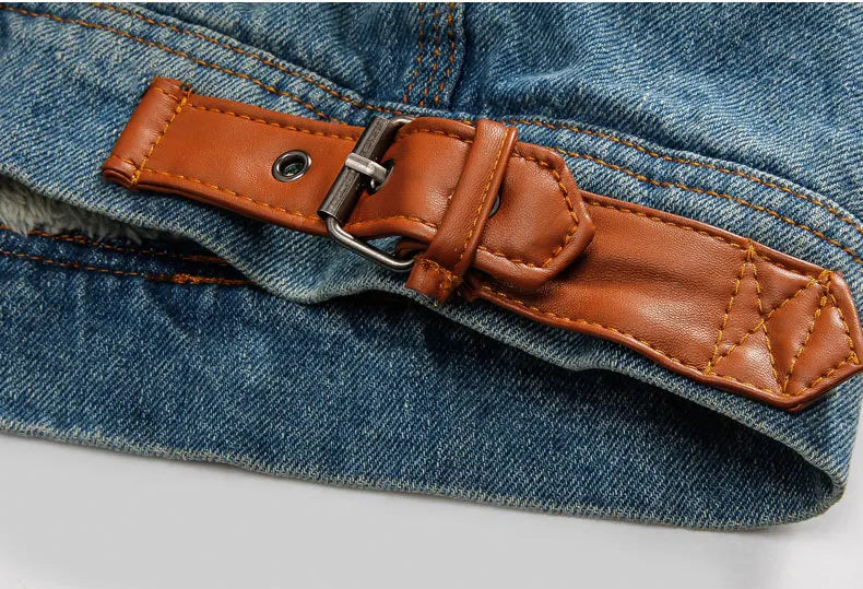 New Men's Fashion Retro Plush Denim Jacket Casual Tear Patch Denim Coat