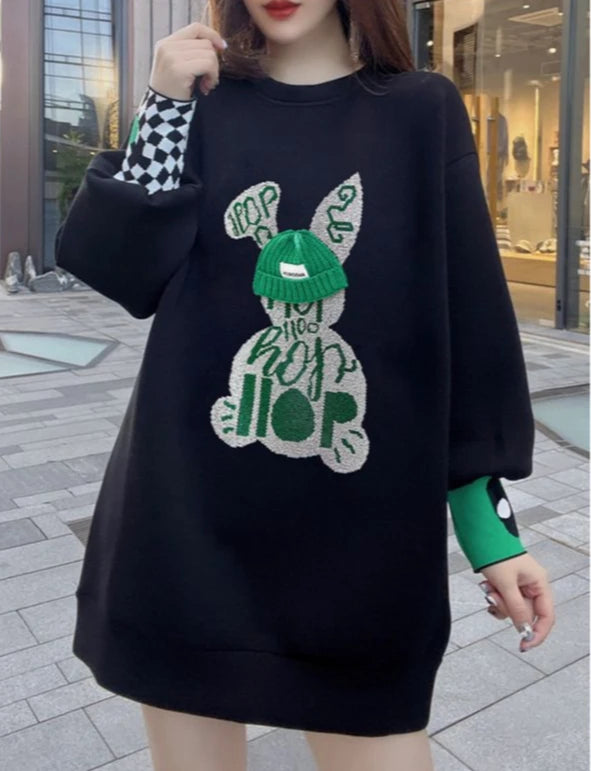 Sweatshirt for Women BlackGraphic Long  Woman Tops Loose Embroidered Pullover Baggy Korean Popular Clothes