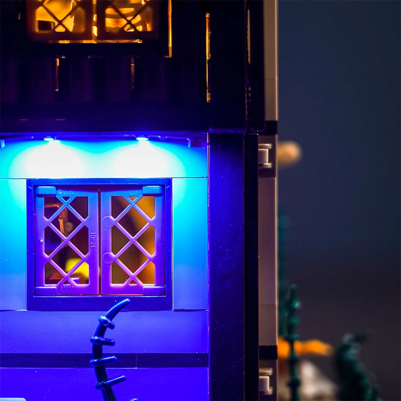 Vonado 21341 LED Light Kit for Fantasy House Building Blocks (Model Not Included)