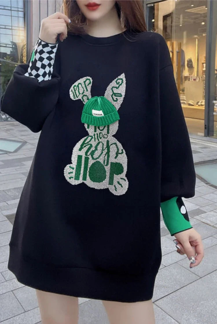 Sweatshirt for Women BlackGraphic Long  Woman Tops Loose Embroidered Pullover Baggy Korean Popular Clothes